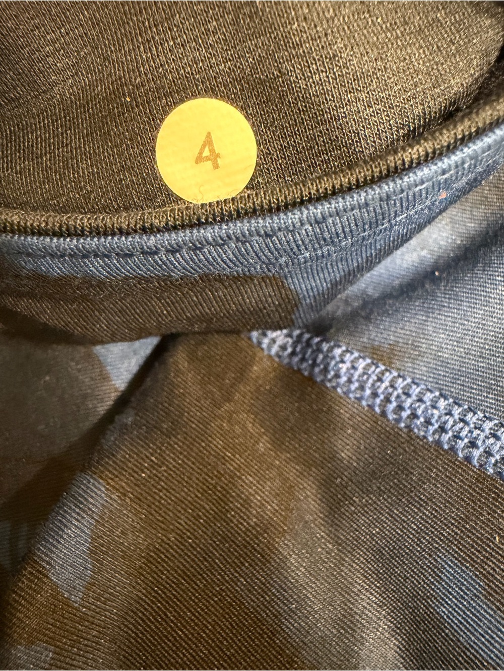 lululemon athletica Blue and Black Floral Leggings - Picture 5 of 5